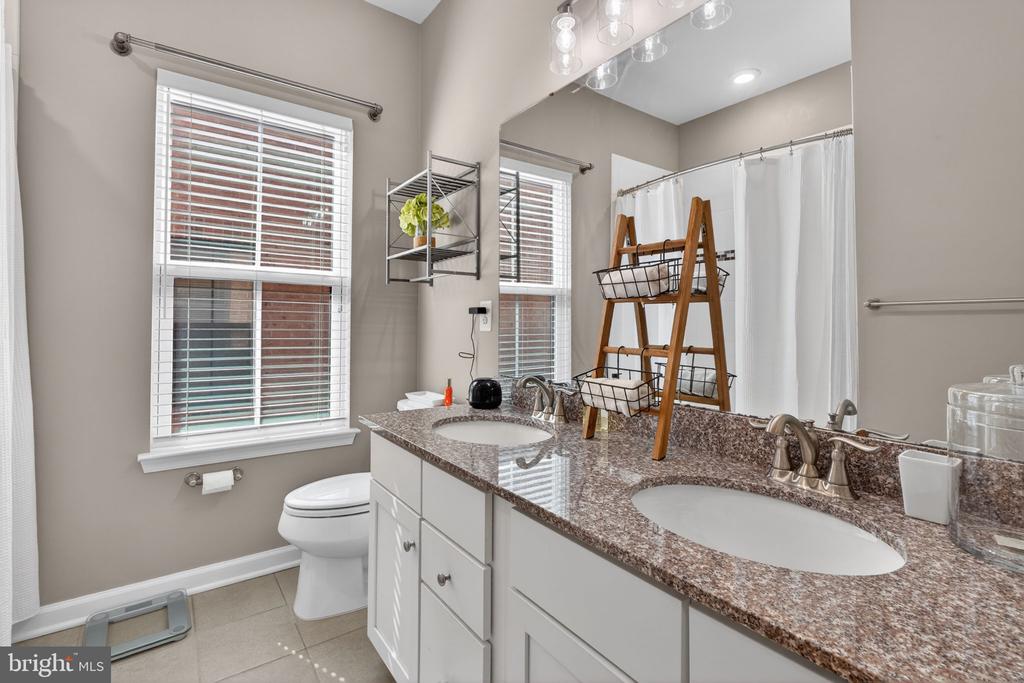 3314 TRIBUNE COURT Unit: H