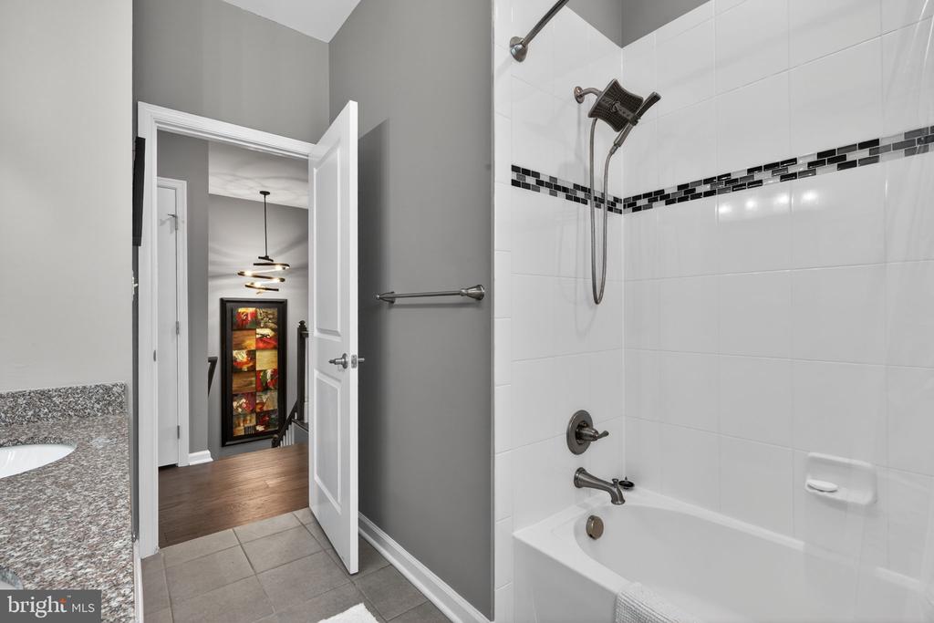 3314 TRIBUNE COURT Unit: H
