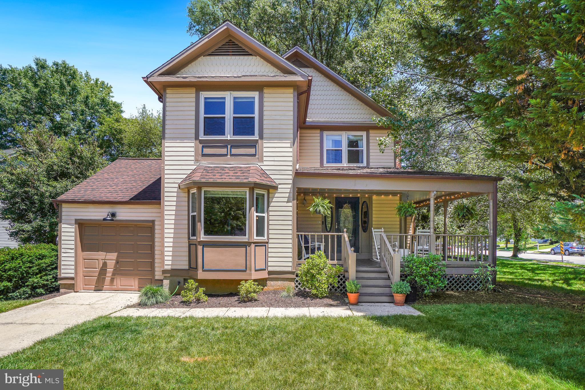 289 WHISTLING PINE ROAD