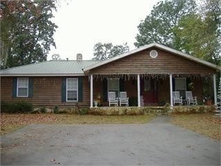 243 Black Street