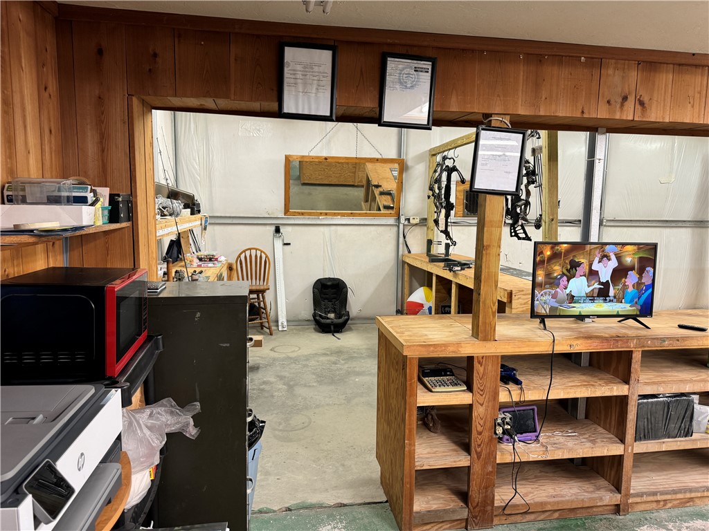 7154 Highway 110 Other W