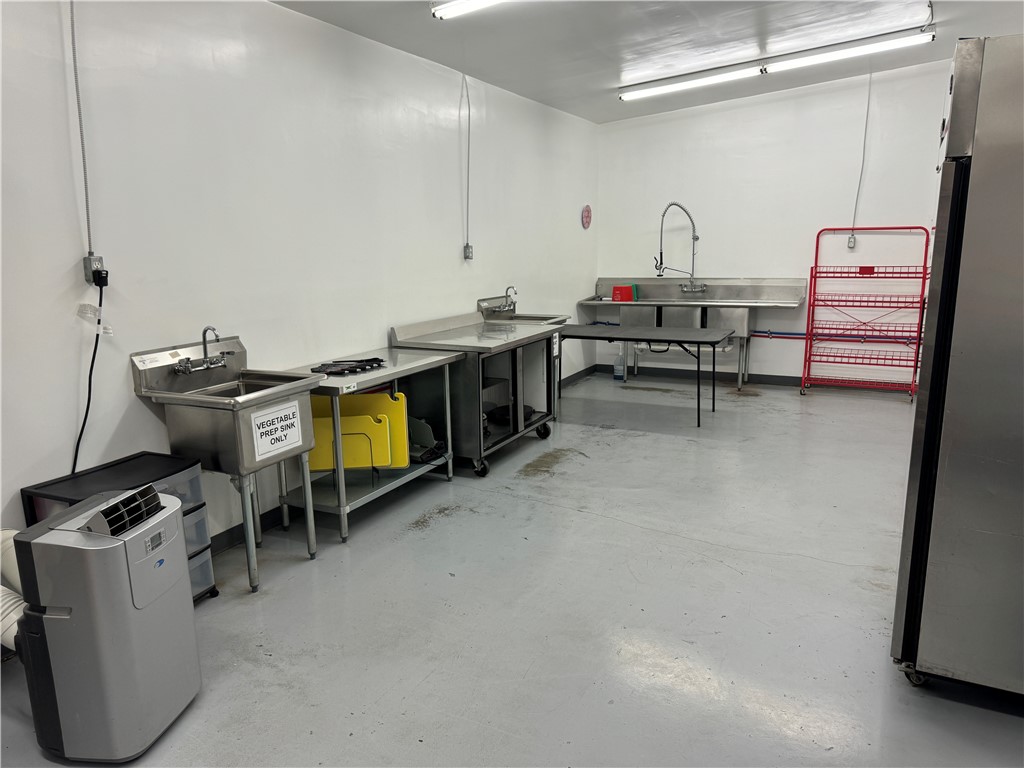 7154 Highway 110 Other W