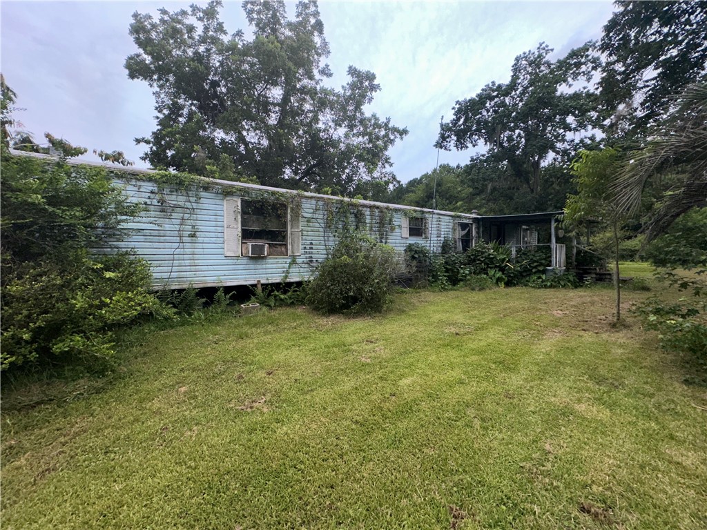 1406 & 1412 Highway 32