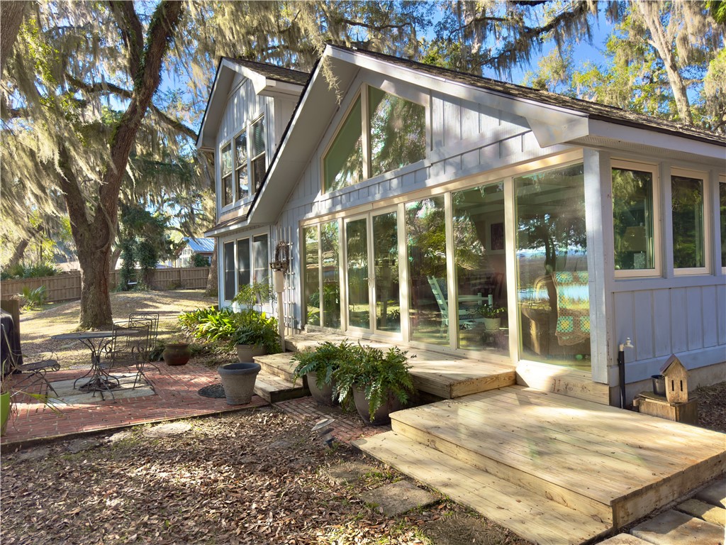 1500 Shell Point Road NE