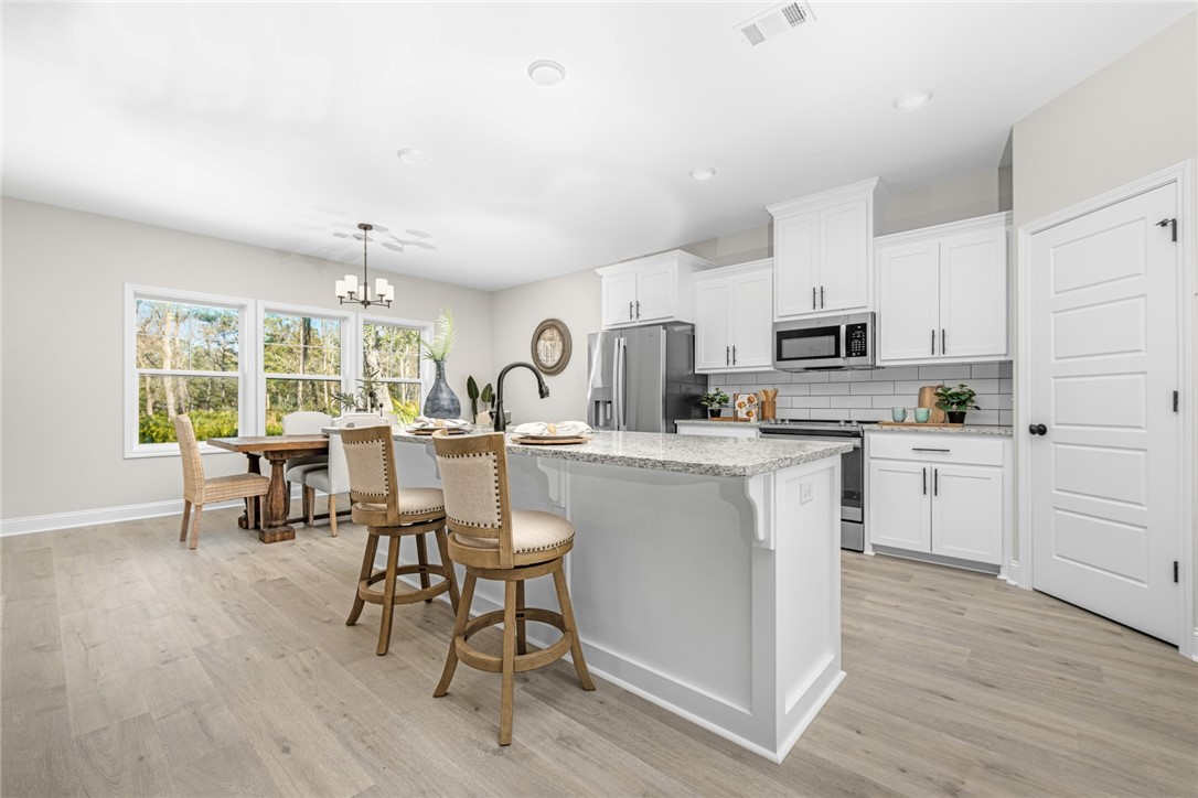 86 Fairwinds Drive