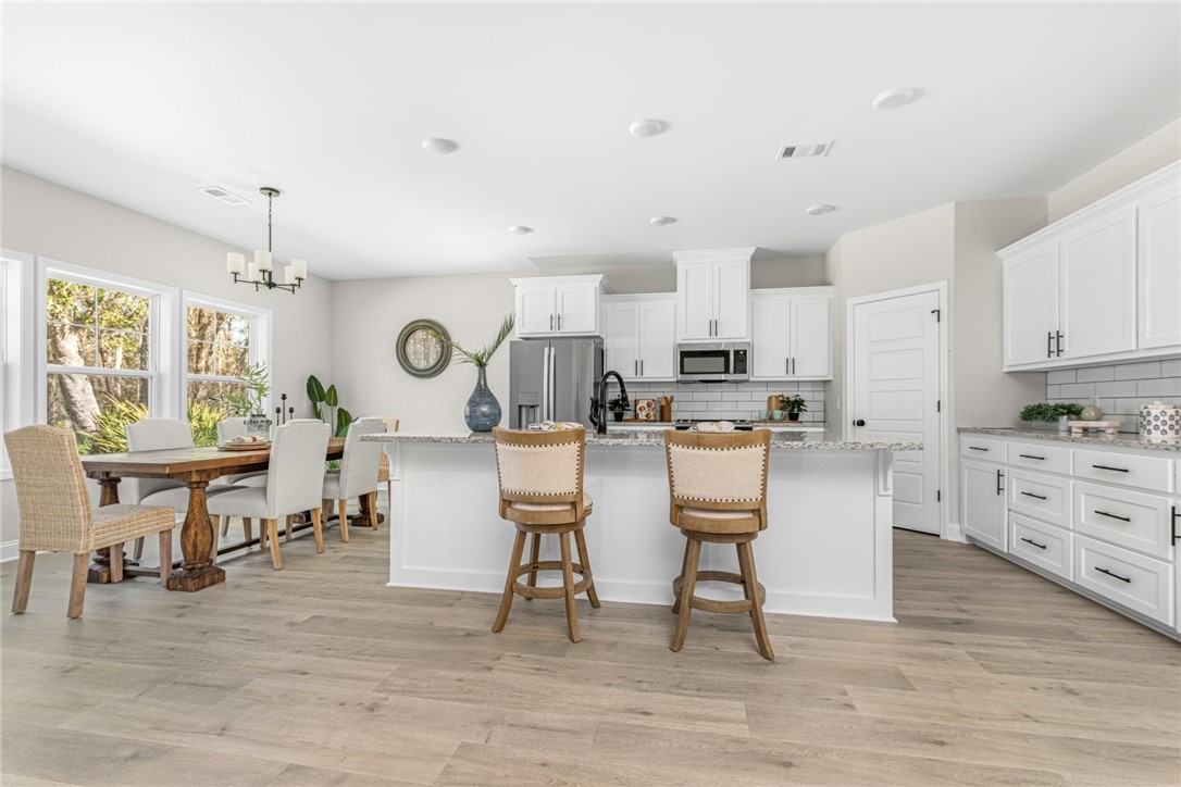 86 Fairwinds Drive