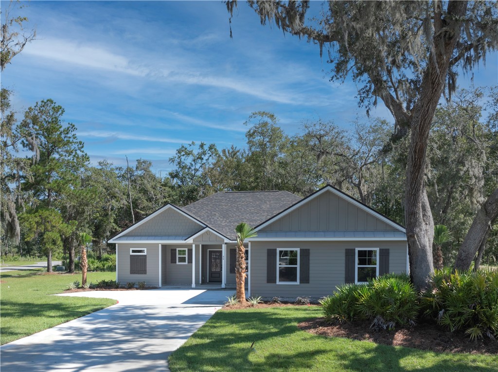 86 Fairwinds Drive