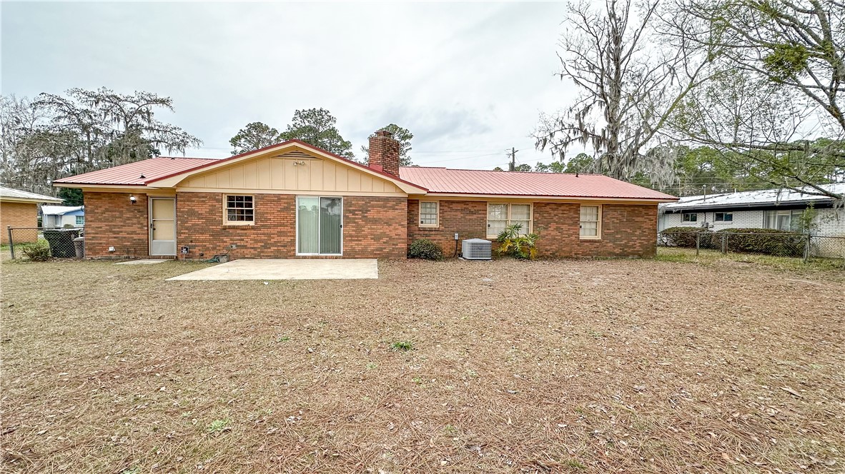 212 Fairway Oaks Drive