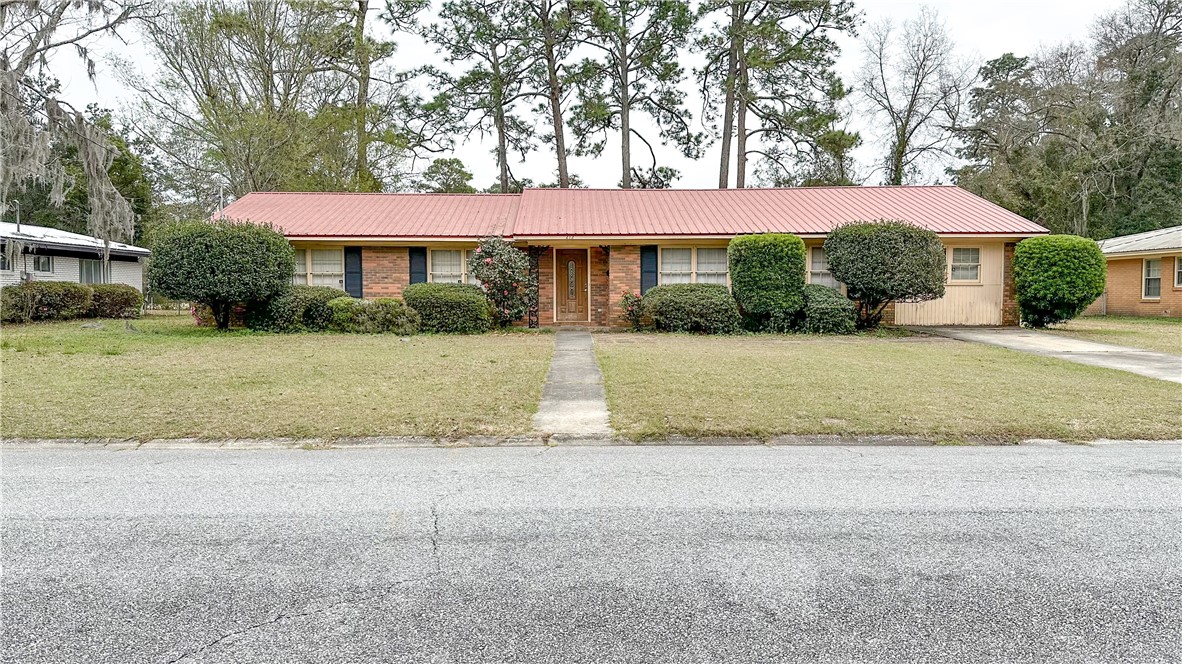212 Fairway Oaks Drive