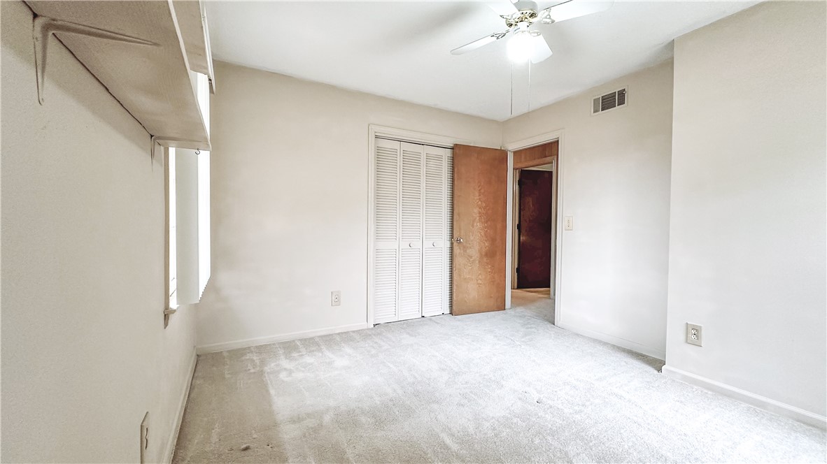 212 Fairway Oaks Drive