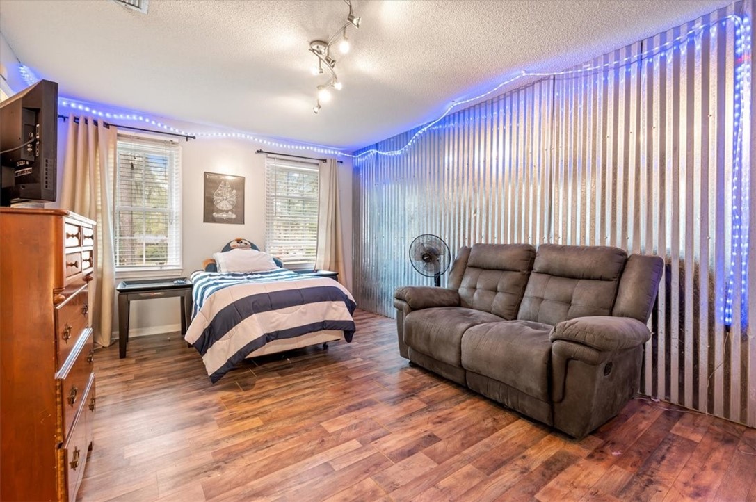 144 King Cotton Road