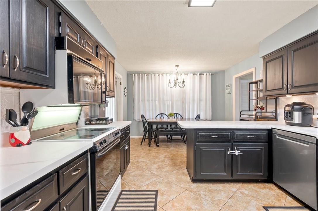 144 King Cotton Road
