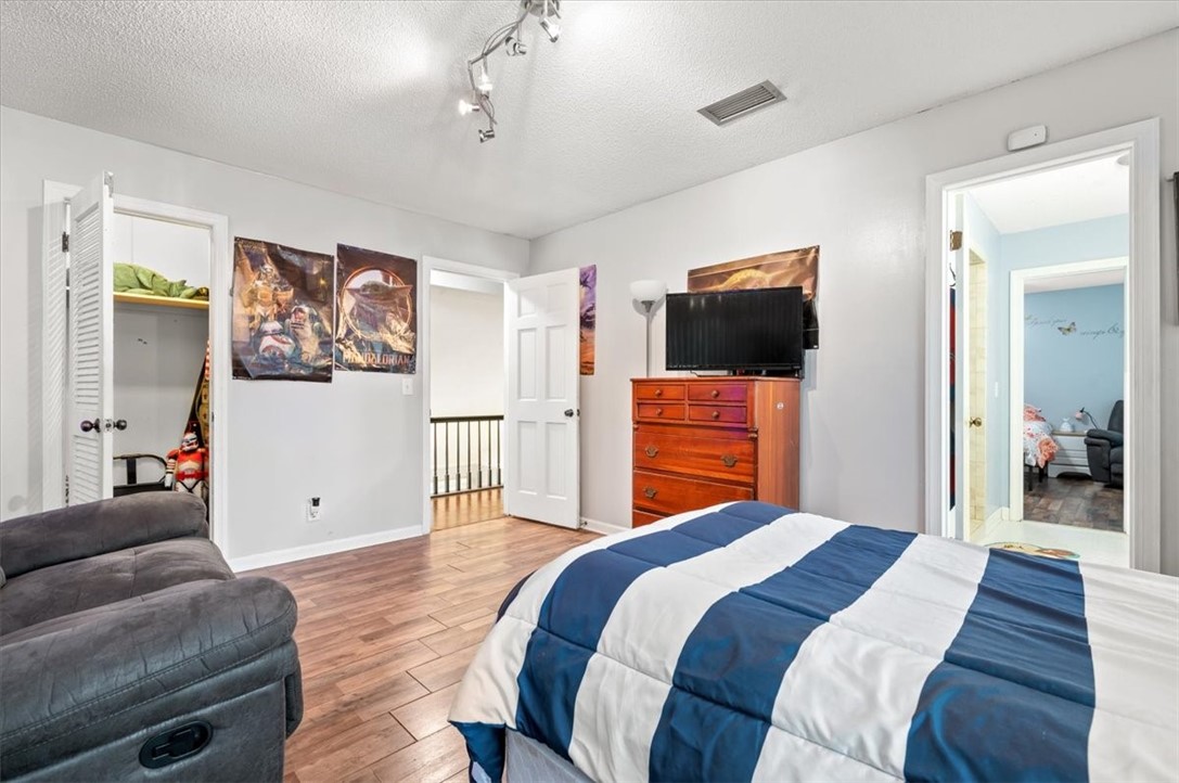 144 King Cotton Road