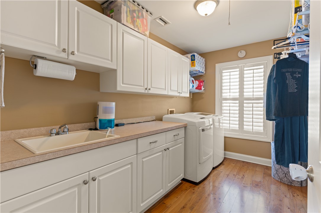 24 Moss Lane