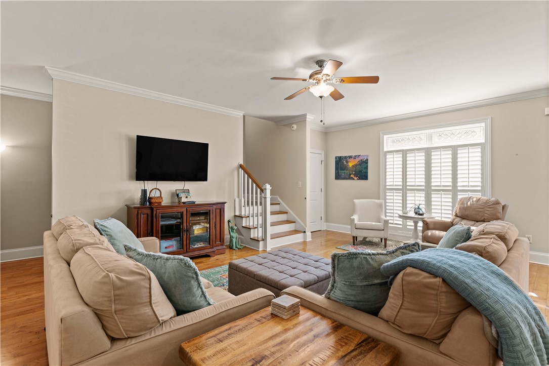 24 Moss Lane