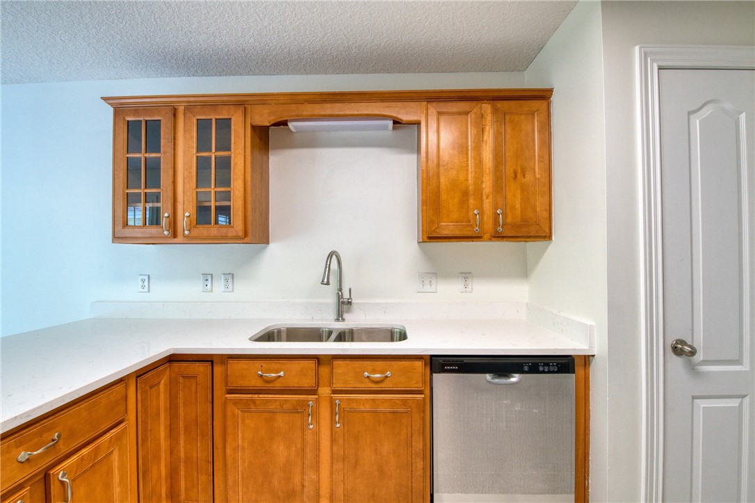 221 Country Walk Circle