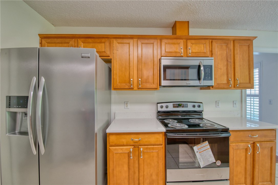 221 Country Walk Circle