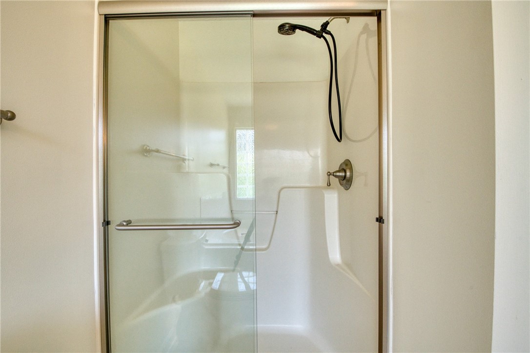 221 Country Walk Circle