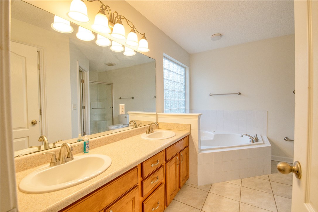 221 Country Walk Circle