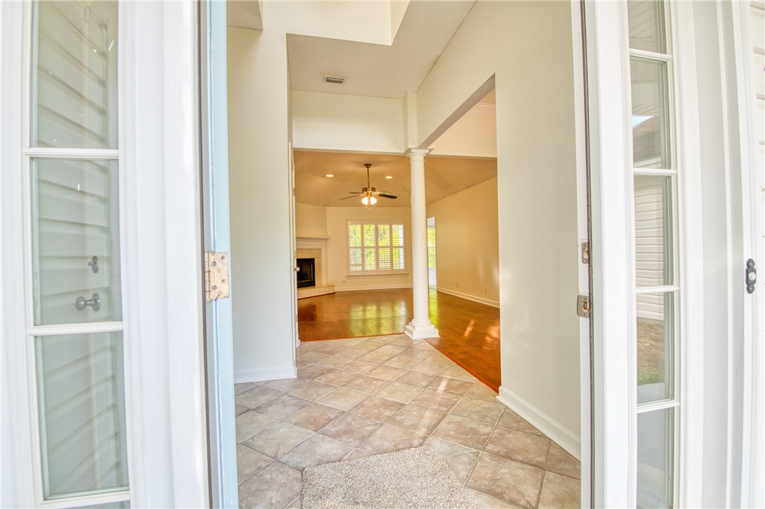 221 Country Walk Circle