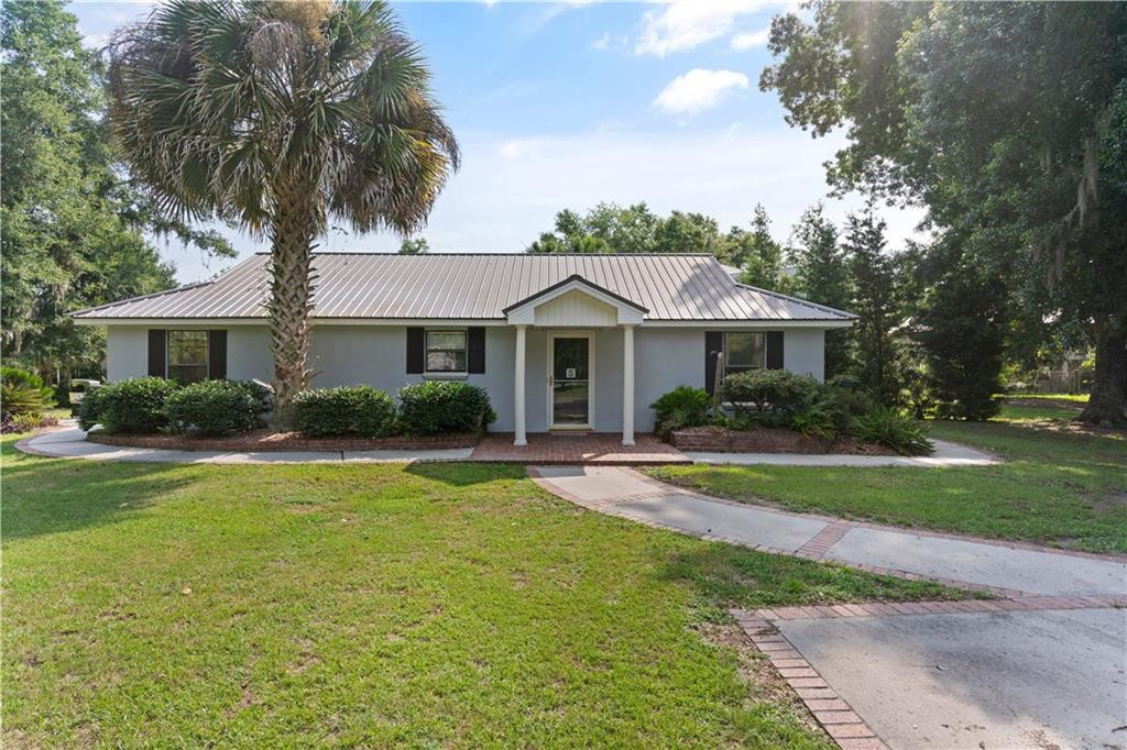 28 Deer Lane