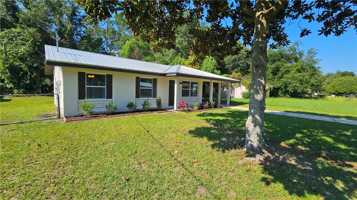 122 Saxon Street