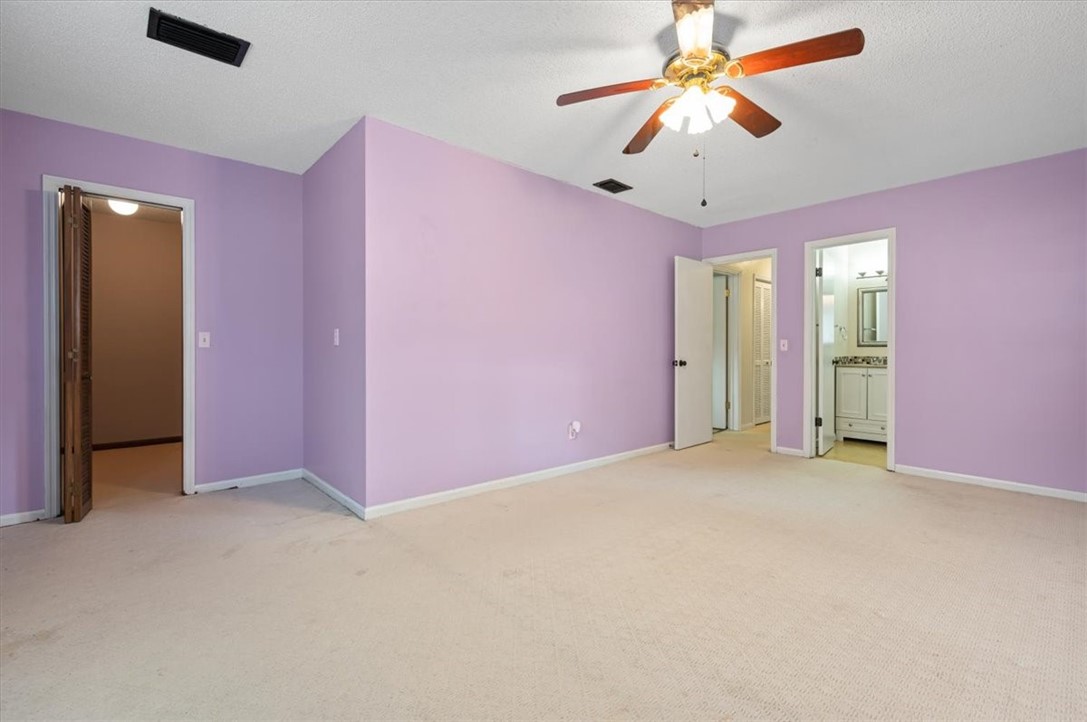 402 W 6th Street