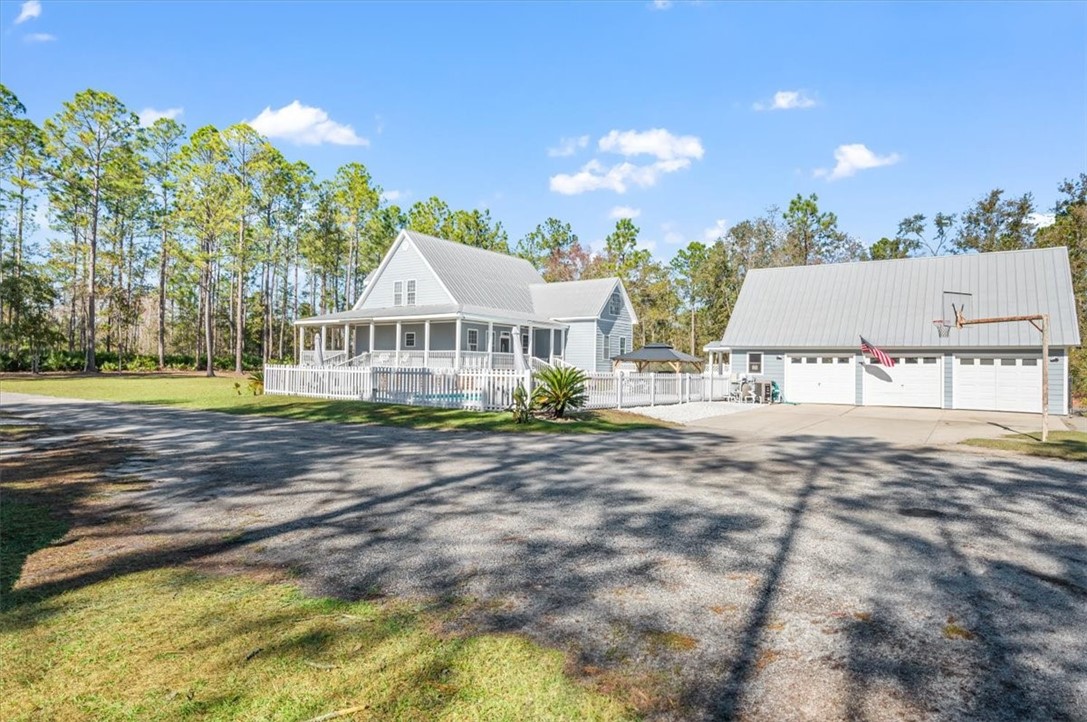 1198 Highway 110 E