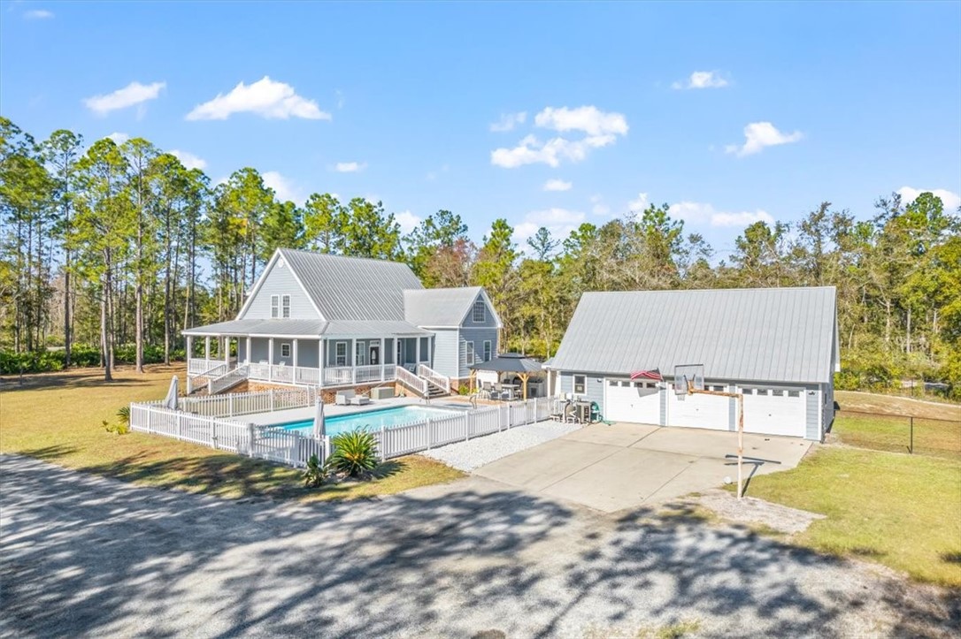 1198 Highway 110 E