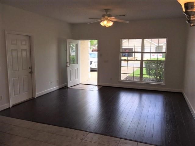 214-216 Windridge Drive