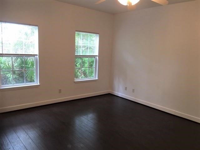 214-216 Windridge Drive