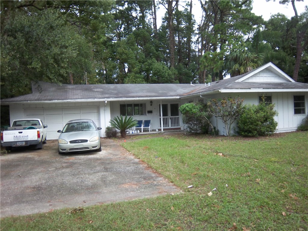 6 Sheldon Ave