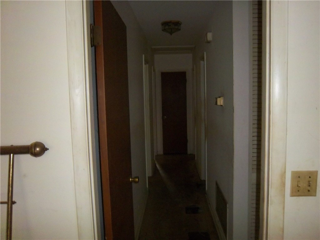 6 Sheldon Ave
