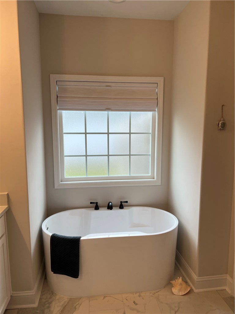 134 Allie Loop