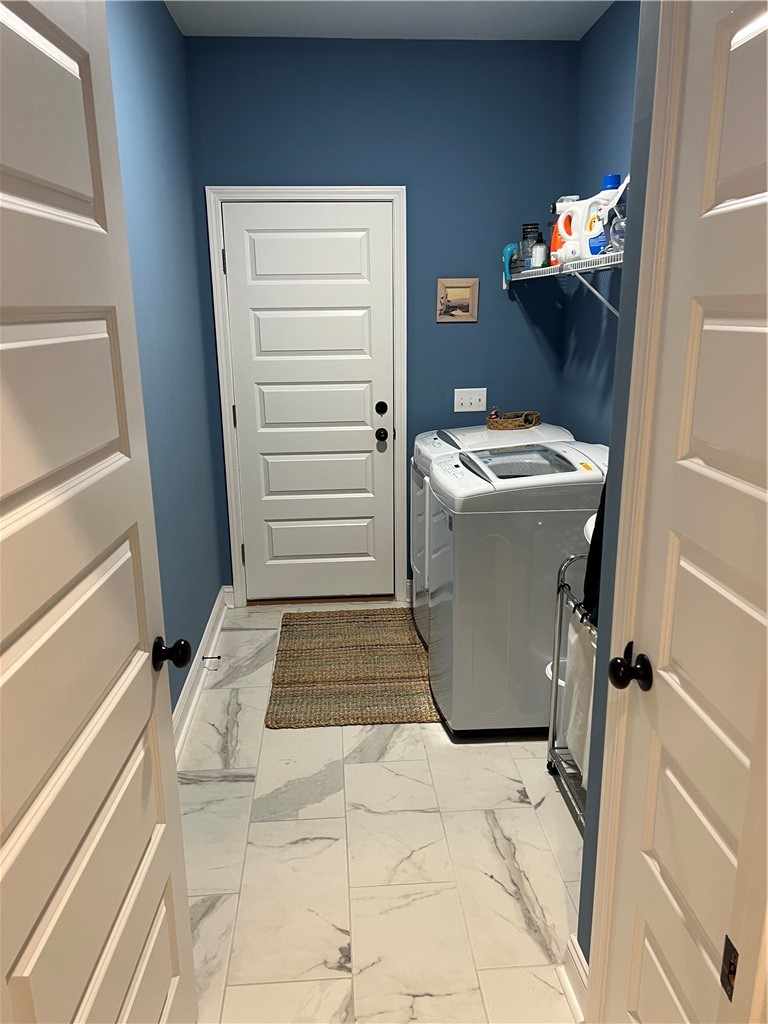 134 Allie Loop