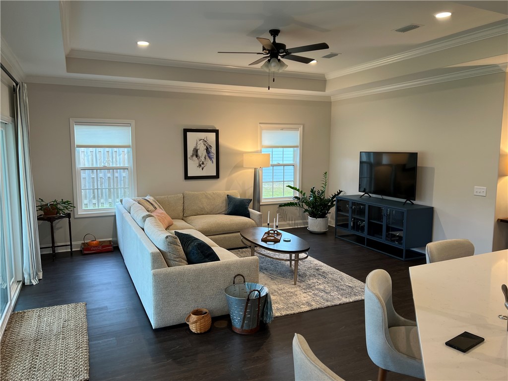 134 Allie Loop