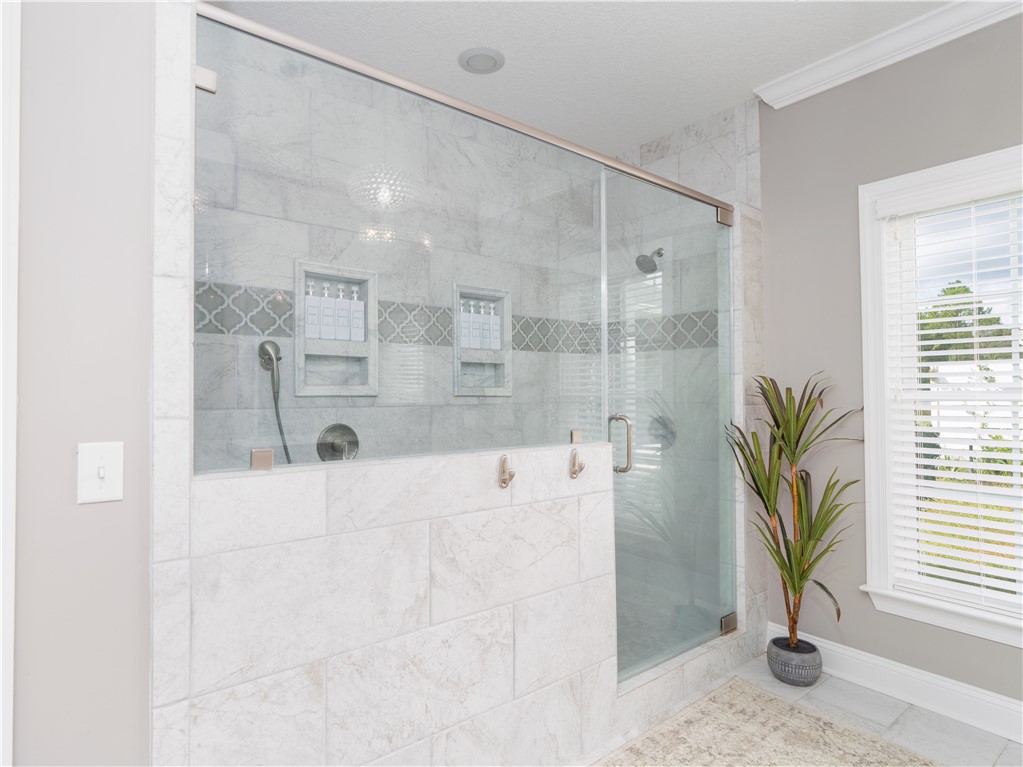 238 Huron Loop