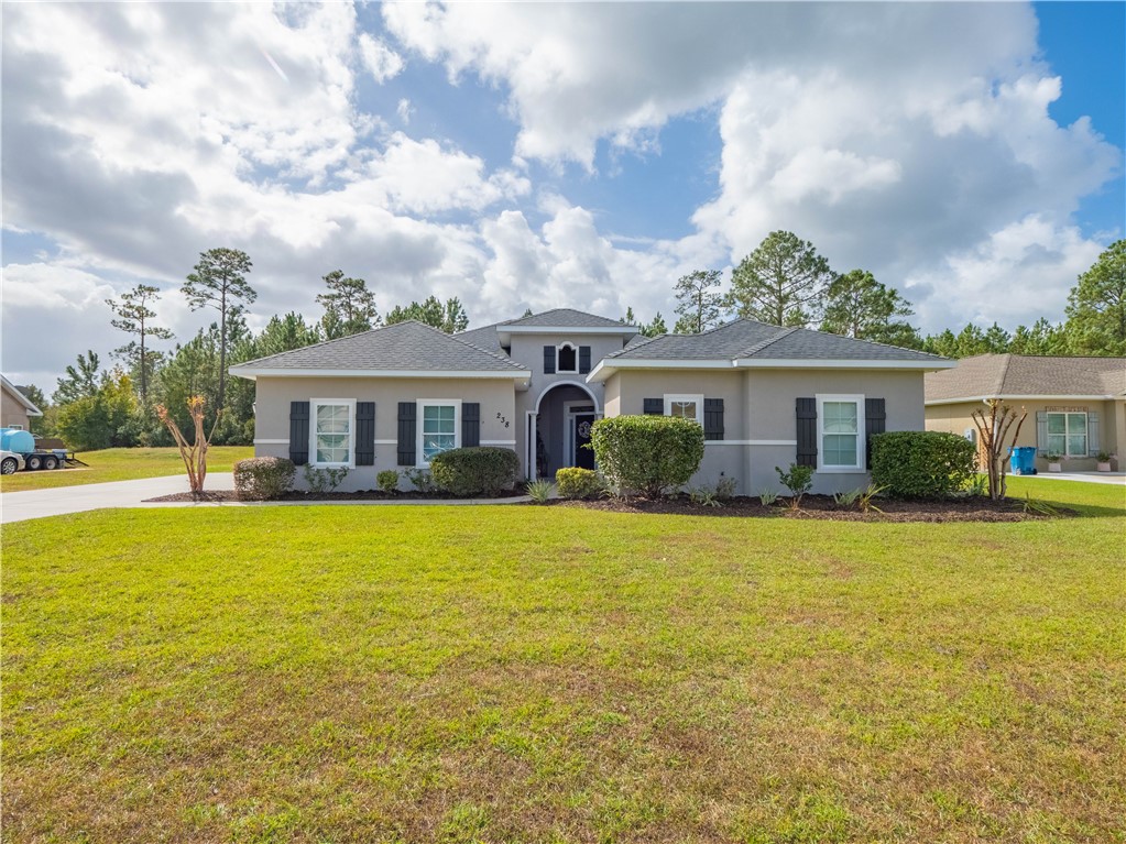 238 Huron Loop