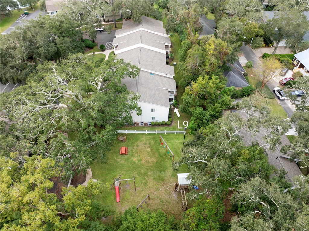 850 Mallery Street L-9