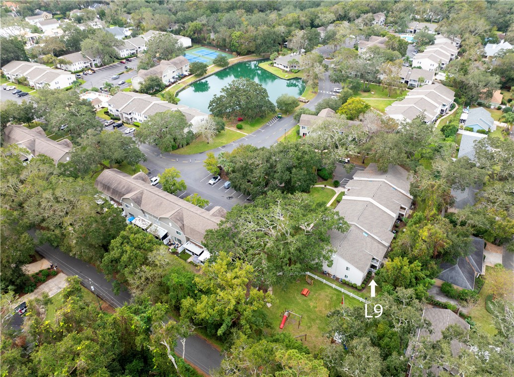 850 Mallery Street L-9
