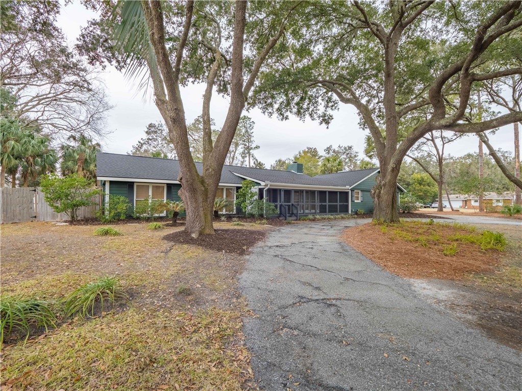 101 Thornhill Drive