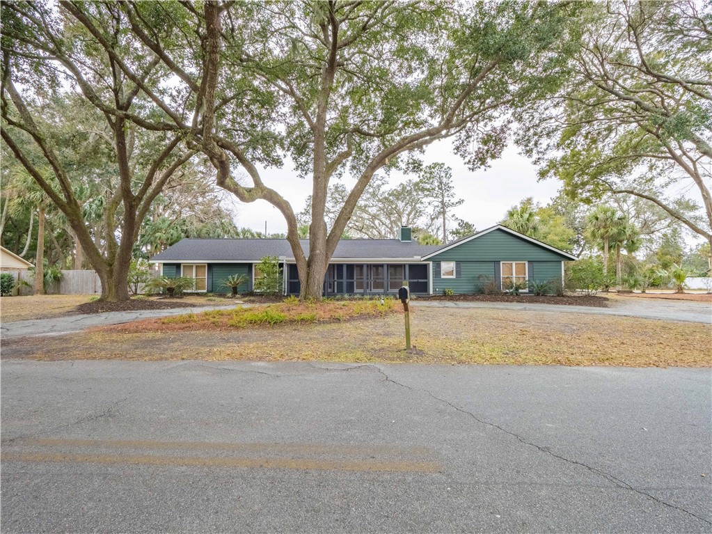101 Thornhill Drive
