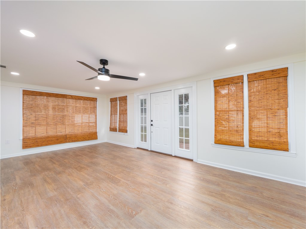 101 Thornhill Drive