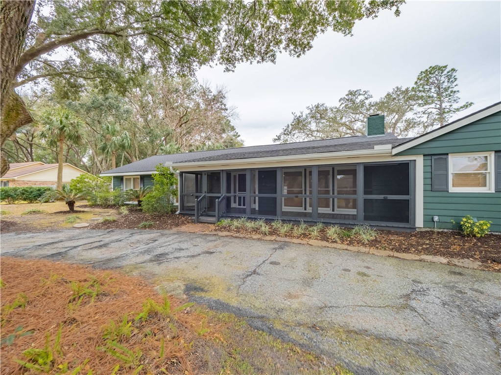 101 Thornhill Drive