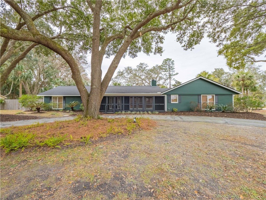 101 Thornhill Drive