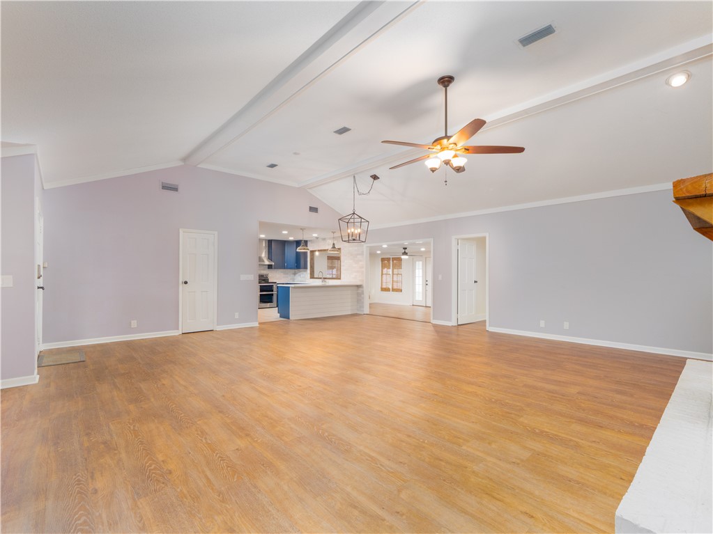 101 Thornhill Drive