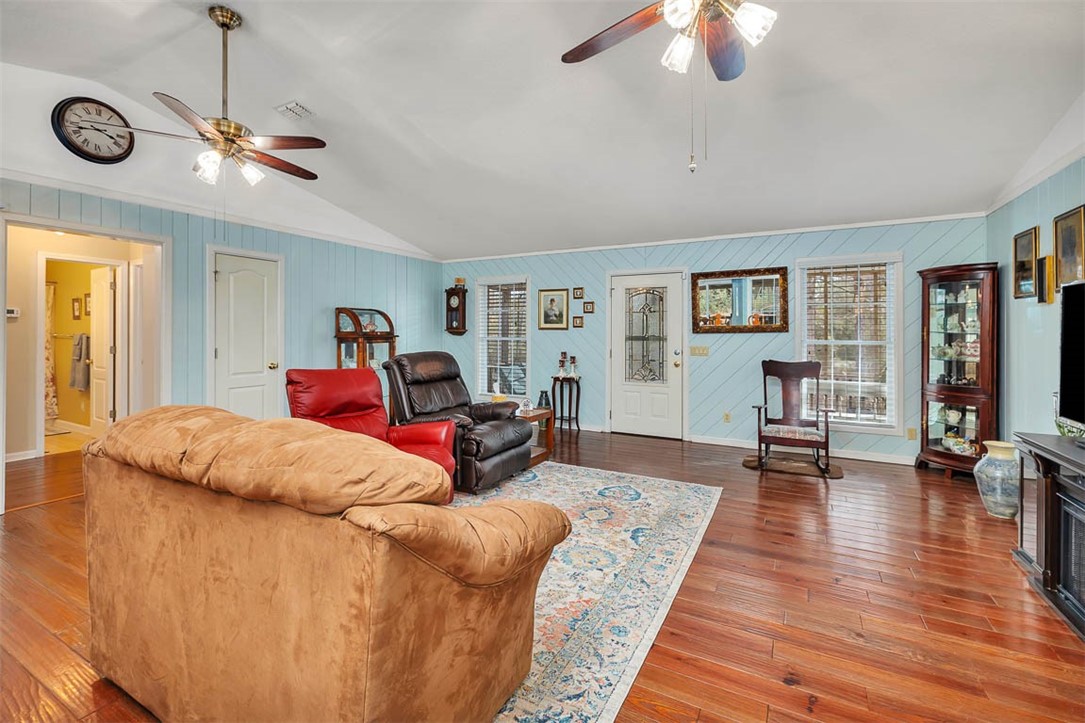 605 Old Red Bluff Road