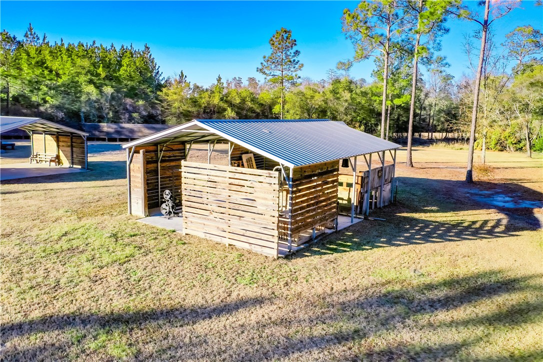 5877 Old River Road