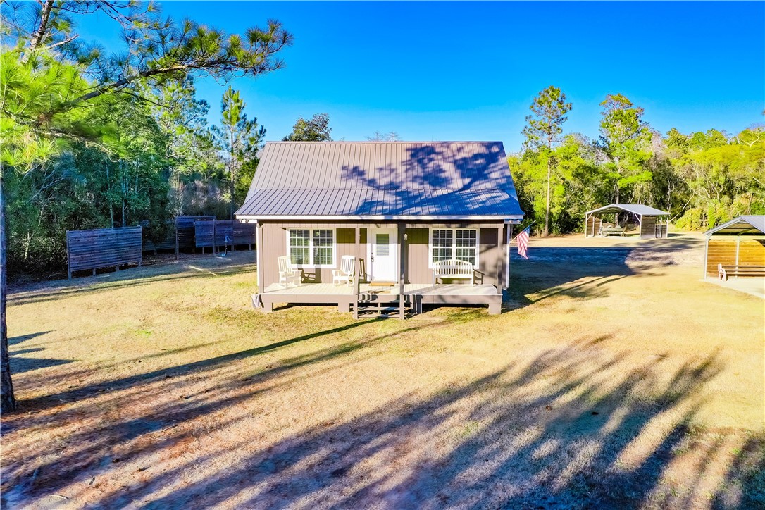 5877 Old River Road