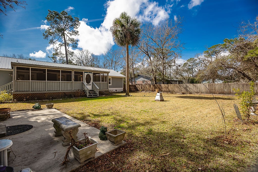 231 Yacht Road